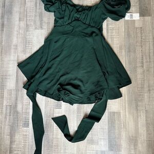 NWT B. Darlin Hunter Dark Green Romper
